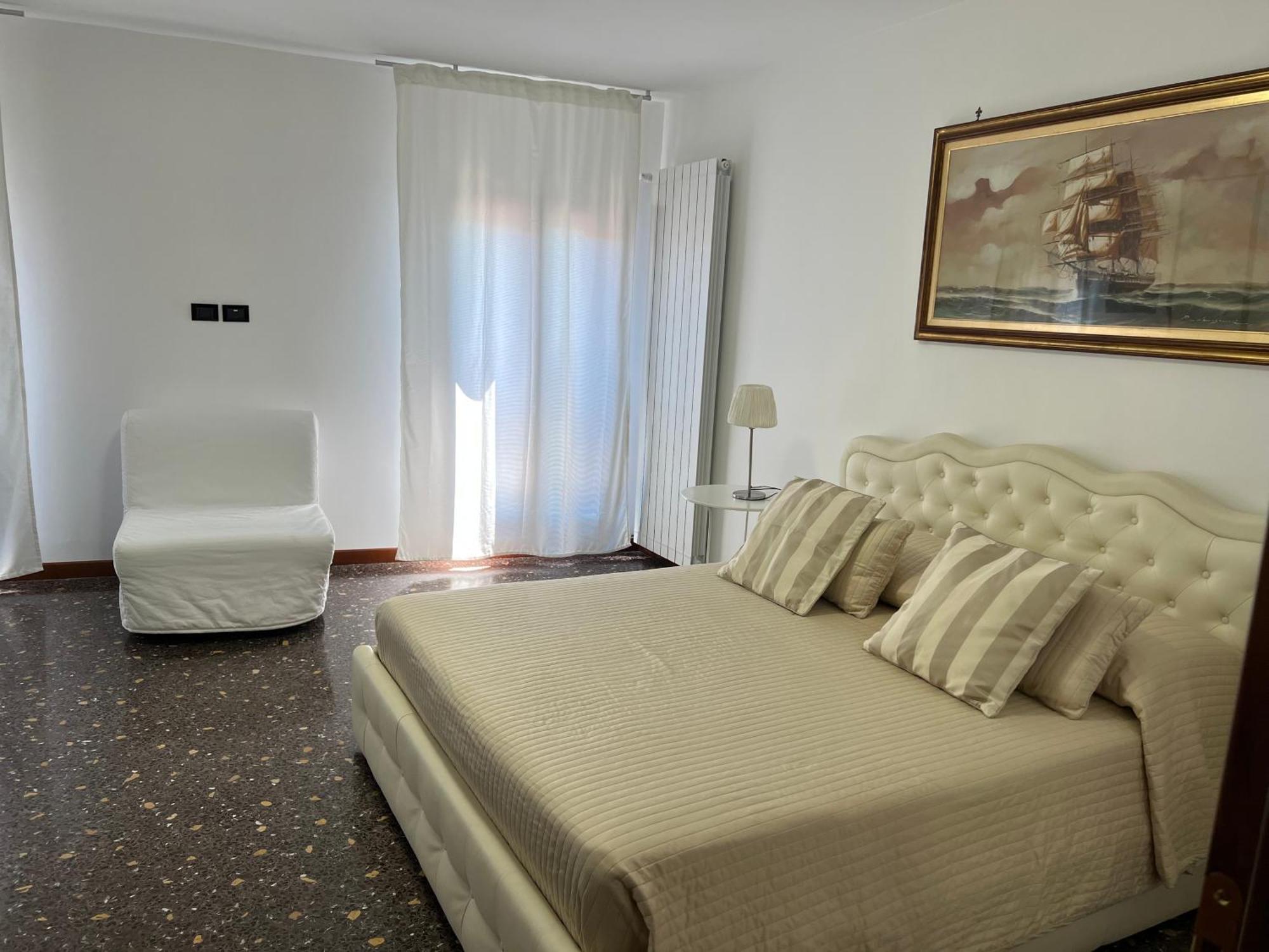 Ca' Delfina Holiday Home Wenecja Zewnętrze zdjęcie