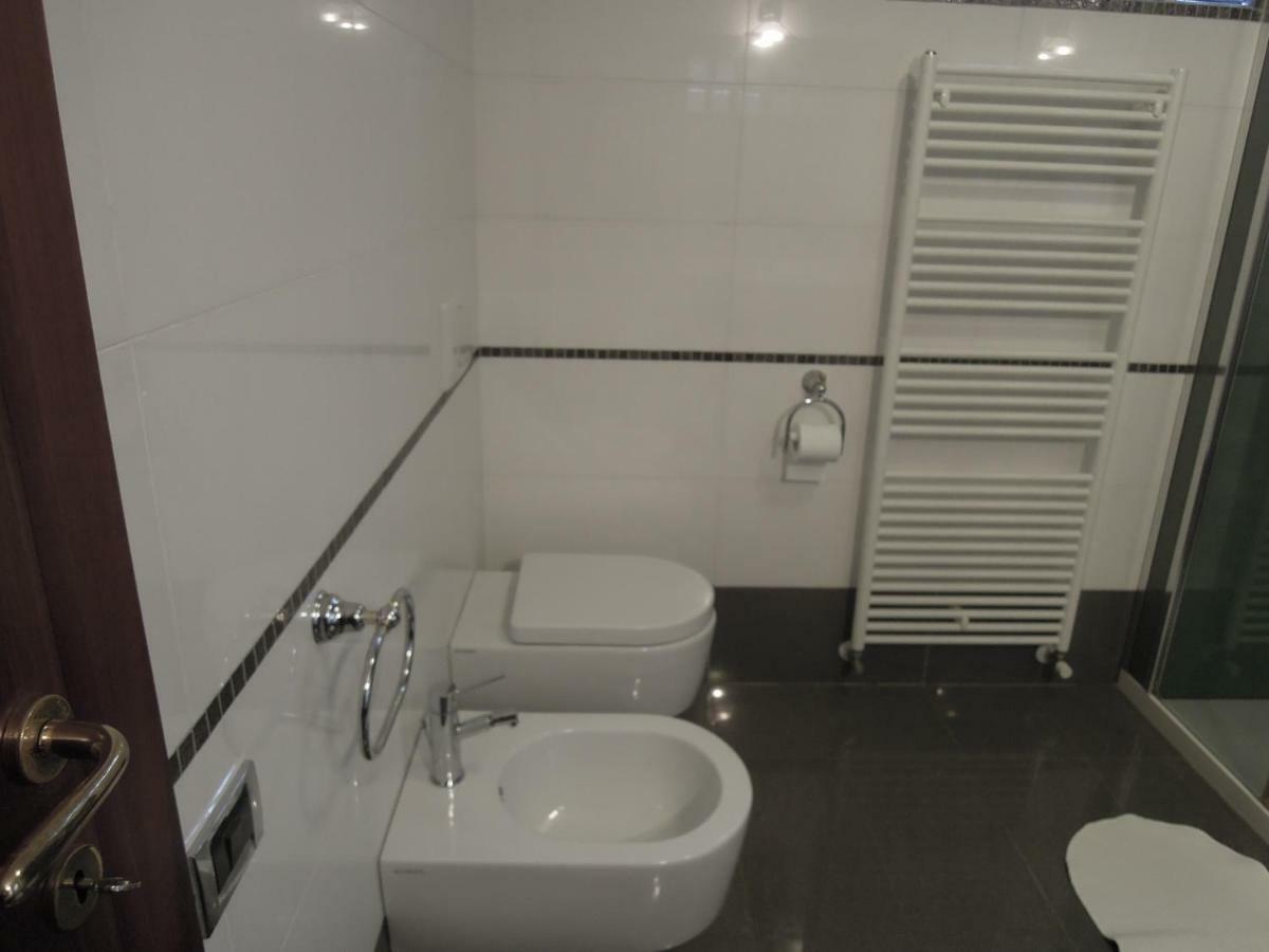 Ca' Delfina Holiday Home Wenecja Zewnętrze zdjęcie