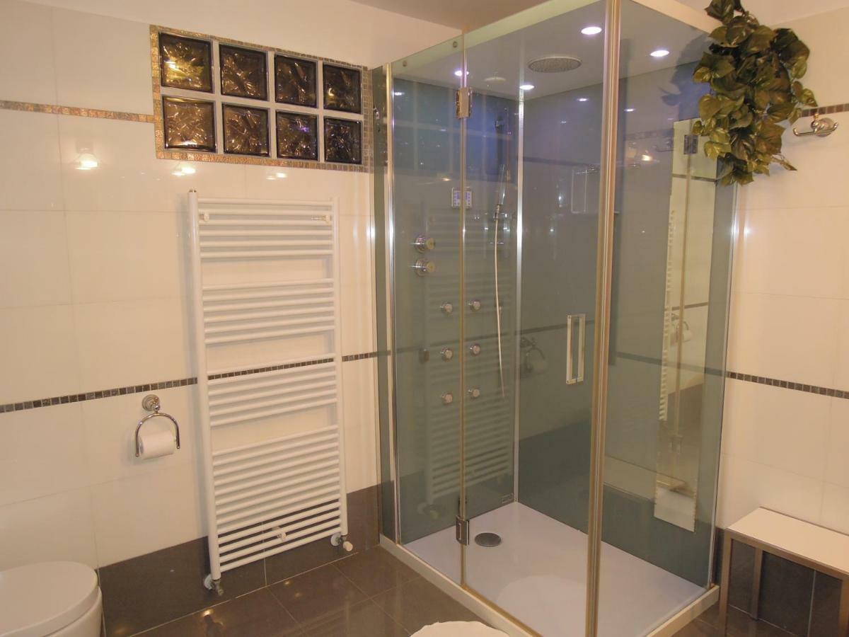 Ca' Delfina Holiday Home Wenecja Zewnętrze zdjęcie